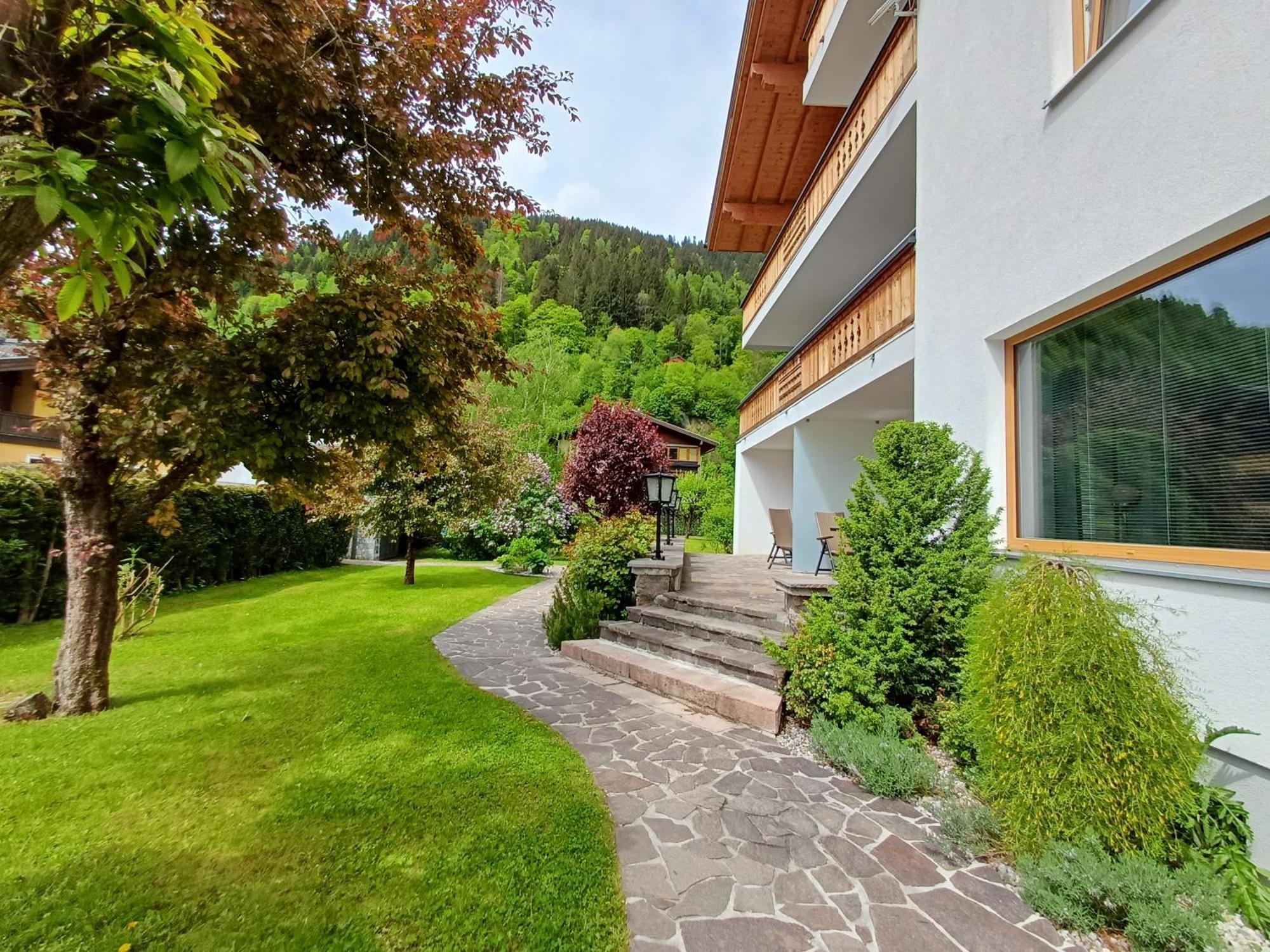 Panorama Apartments - Steinbock Lodges Zell am See Exterior photo